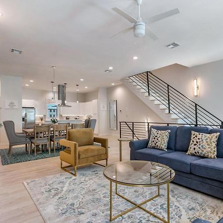 Modern 4Br Townhouse In Bienville Villas New Orleans Exterior photo