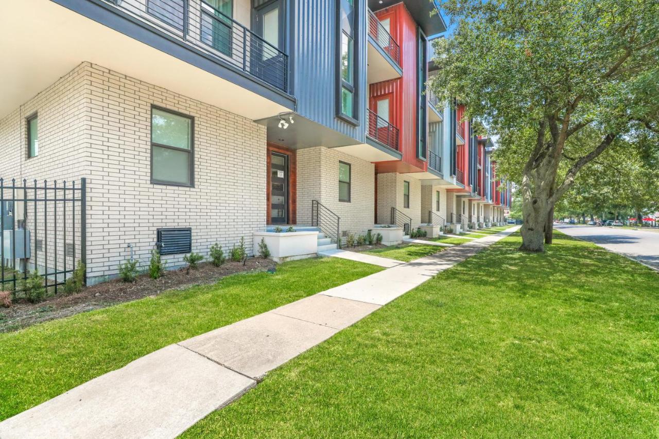 Modern 4Br Townhouse In Bienville Villas New Orleans Exterior photo